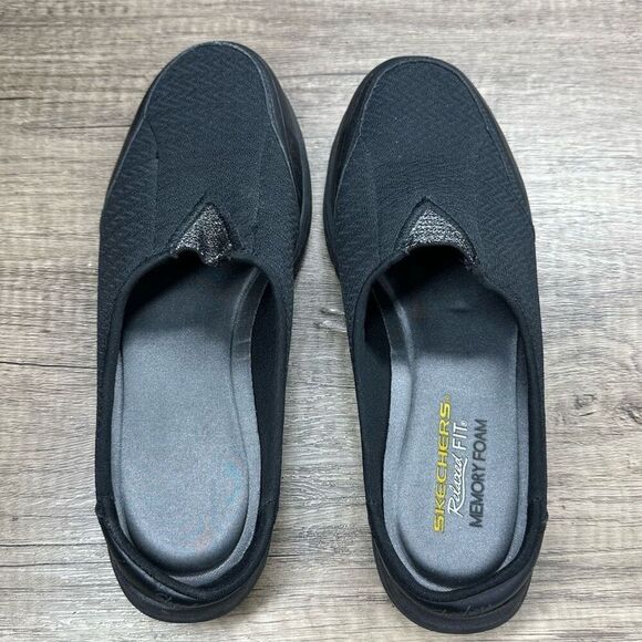 Skechers~Women’s~Black Relaxed Air Memory Foam Slip On Mules~Size 7.5 - Picture 6 of 9